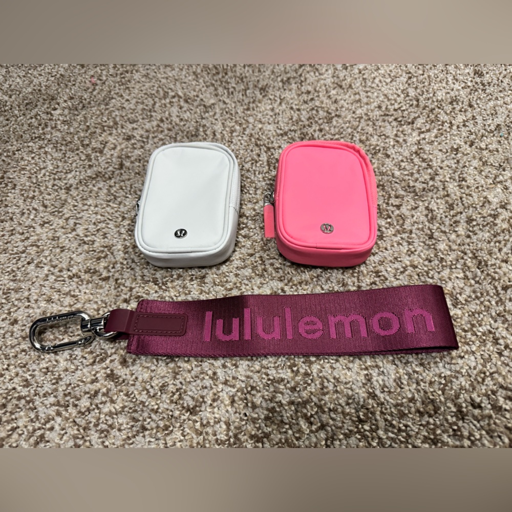 Lululemon accessories set pouches and keychain